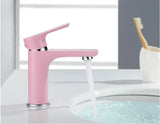 Amora Wastafelkraan – Stijlvolle Koud/Warm Waterkraan met Messing Behuizing