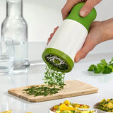 HerbMaster Pro – Handmatige Kruidenmolen & Groentesnijder
